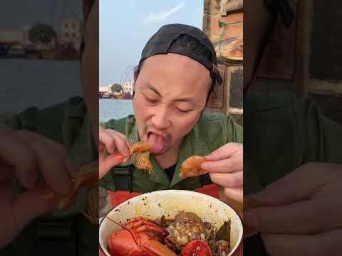 eating seafood – eat spicy octopus🦑🦀🦐🦞🐟 🤤 fisherman eating delicious seafood boil!